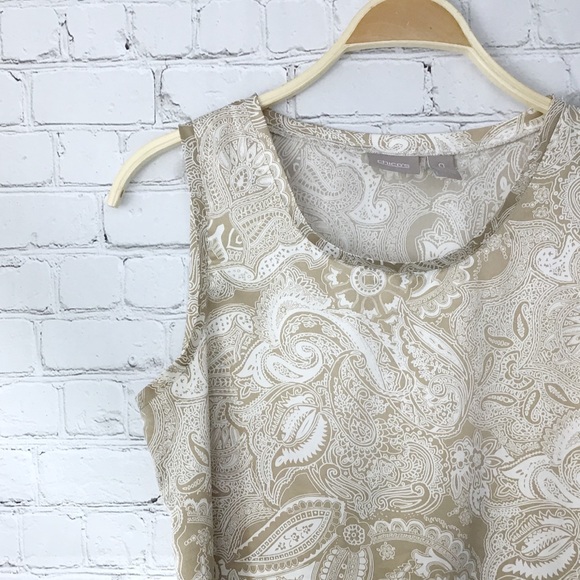CHICO’S | GOLD & CREAM PAISLEY PRINT TANK - Picture 2 of 7